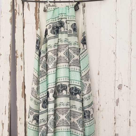 Bundle of 16 Dresses - Picture 4 of 16